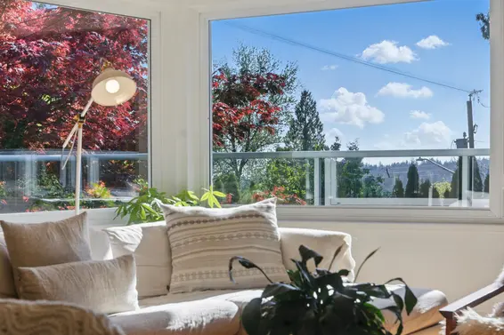 806 Clements Avenue, North Vancouver For Sale - image 14