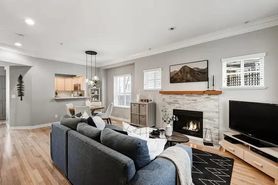 9 2688 Mountain Highway, North Vancouver For Sale - image 7