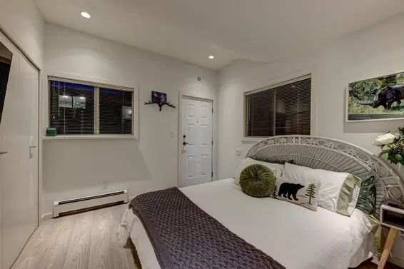 744 East 3rd Street, North Vancouver For Sale - image 12