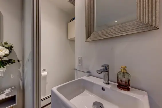 744 East 3rd Street, North Vancouver For Sale - image 13