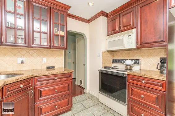 341 West 24th Street, North Vancouver For Sale - image 7