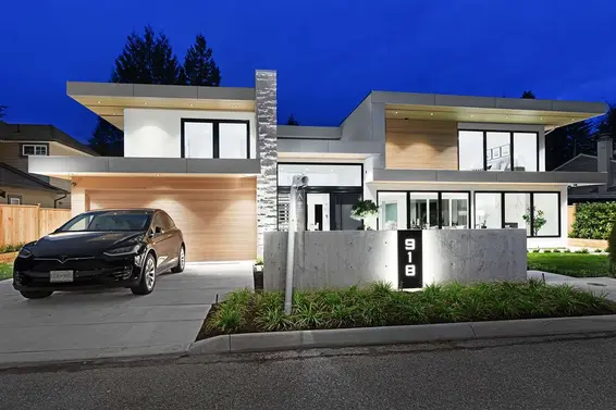 918 Glenora Avenue, North Vancouver