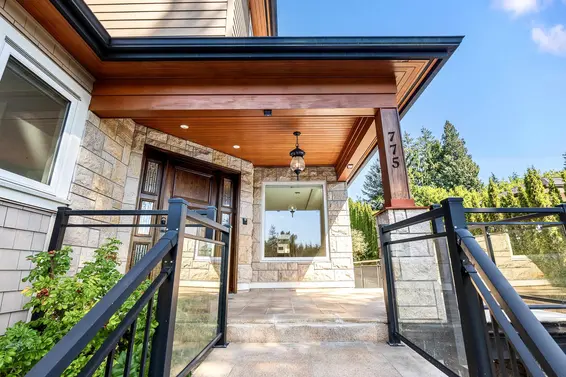 775 Westcot Place, West Vancouver For Sale - image 2