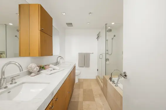303 866 Arthur Erickson Place, West Vancouver For Sale - image 18