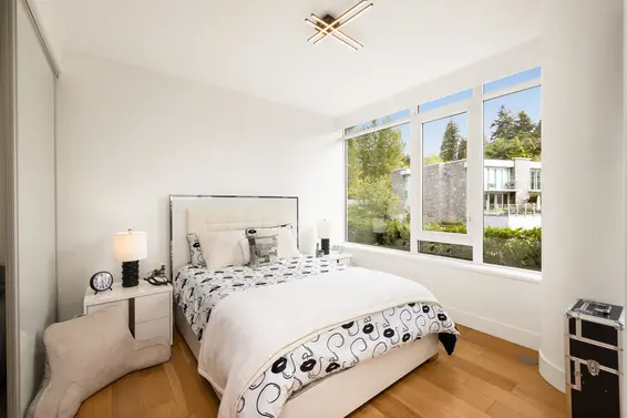 303 866 Arthur Erickson Place, West Vancouver For Sale - image 20