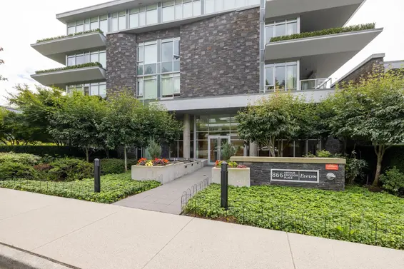 303 866 Arthur Erickson Place, West Vancouver For Sale - image 36