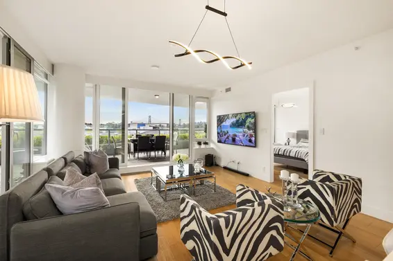 303 866 Arthur Erickson Place, West Vancouver For Sale - image 6