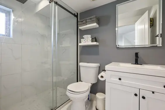 4 215 East 4th Street, North Vancouver For Sale - image 17