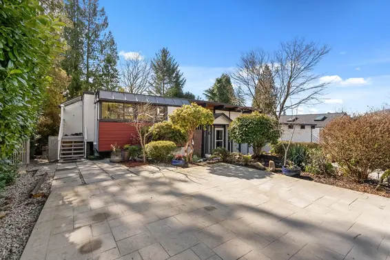 621 The Del, North Vancouver For Sale - image 2