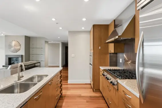 902 3355 Cypress Place, West Vancouver For Sale - image 16