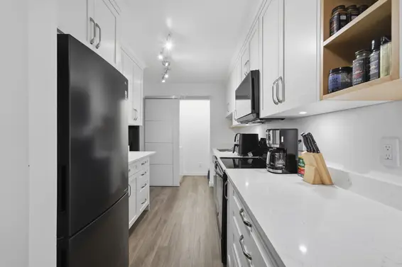 212 2620 Fromme Road, North Vancouver For Sale - image 6