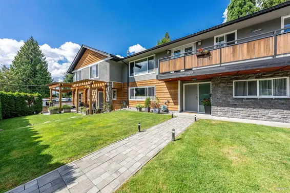949 Hartford Place, North Vancouver For Sale - image 3