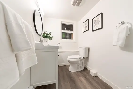 949 Hartford Place, North Vancouver For Sale - image 36