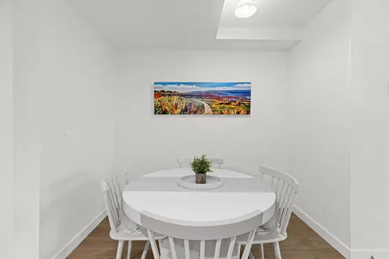 TH5 128 East 8th Street, North Vancouver For Sale - image 12