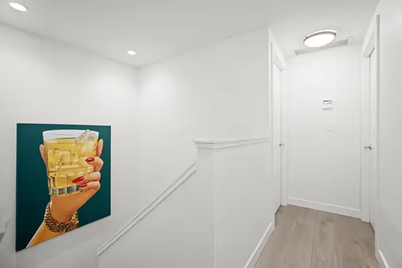 TH5 128 East 8th Street, North Vancouver For Sale - image 13