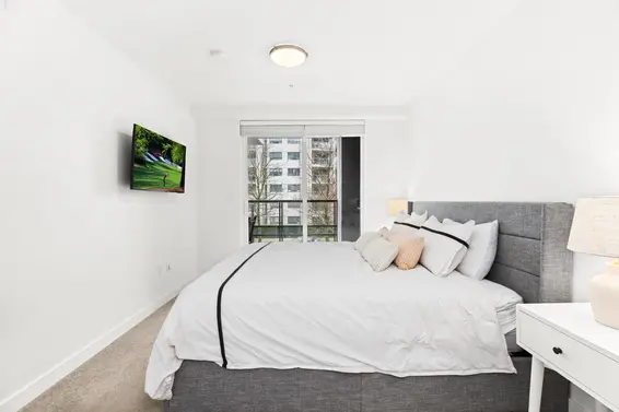 TH5 128 East 8th Street, North Vancouver For Sale - image 15