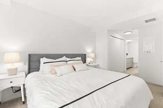 TH5 128 East 8th Street, North Vancouver For Sale - image 16