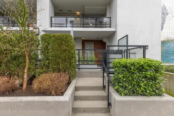 TH5 128 East 8th Street, North Vancouver For Sale - image 31