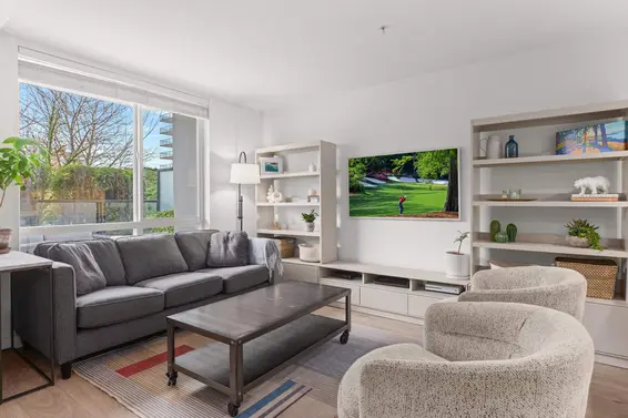 TH5 128 East 8th Street, North Vancouver For Sale - image 4