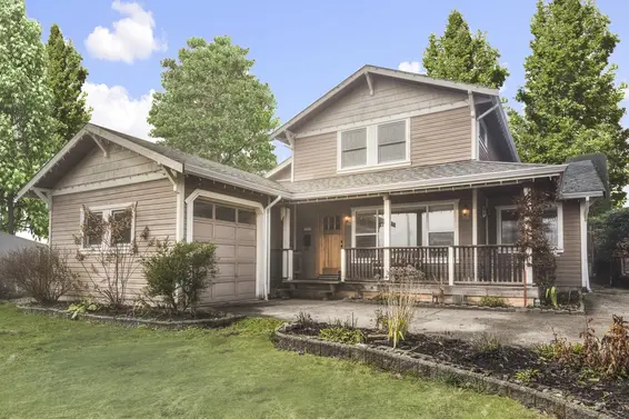 1359 Briarlynn Crescent, North Vancouver