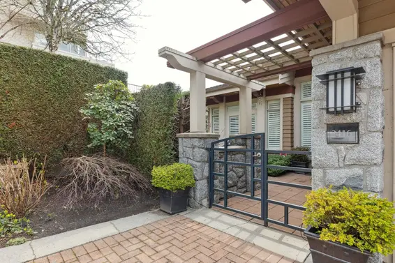 2416 Carr Lane, West Vancouver For Sale - image 2