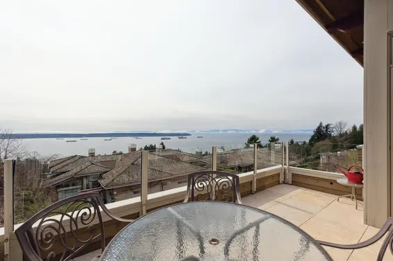 2416 Carr Lane, West Vancouver For Sale - image 38