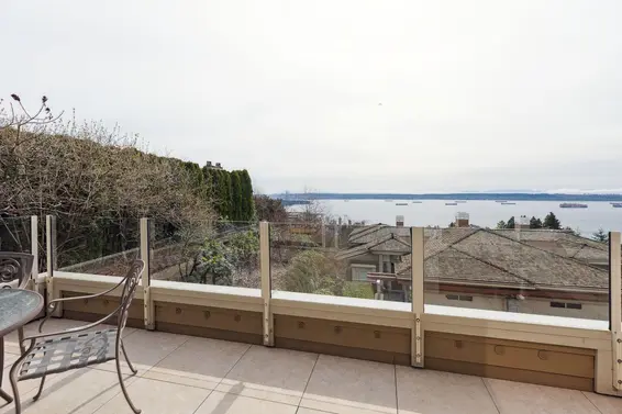 2416 Carr Lane, West Vancouver For Sale - image 39