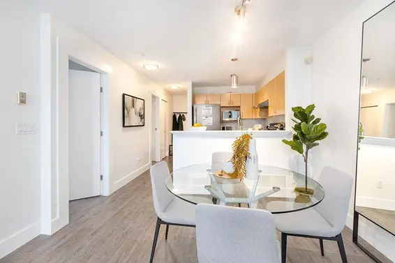 418 147 East 1St Street, North Vancouver For Sale - image 10