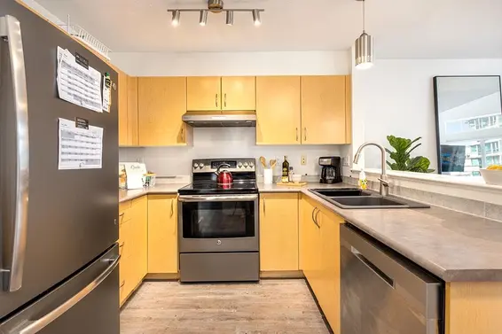 418 147 East 1St Street, North Vancouver For Sale - image 12