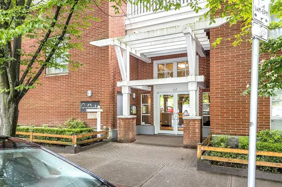 418 147 East 1St Street, North Vancouver For Sale - image 18