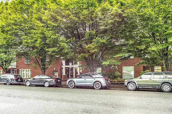 418 147 East 1St Street, North Vancouver For Sale - image 19