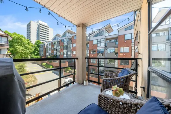 404 124 West 3rd Street, North Vancouver For Sale - image 12