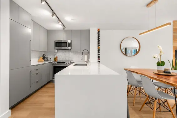 404 124 West 3rd Street, North Vancouver For Sale - image 17