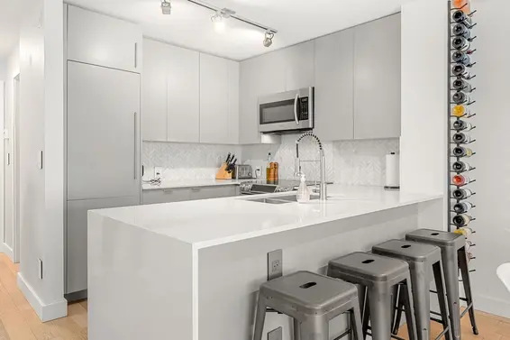 404 124 West 3rd Street, North Vancouver For Sale - image 20