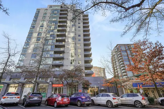 403 121 West 16th Street, North Vancouver