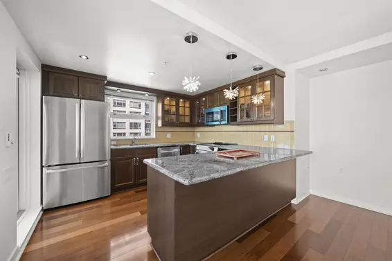 403 121 West 16th Street, North Vancouver For Sale - image 11
