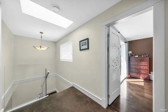1239 Shavington Street, North Vancouver For Sale - image 12