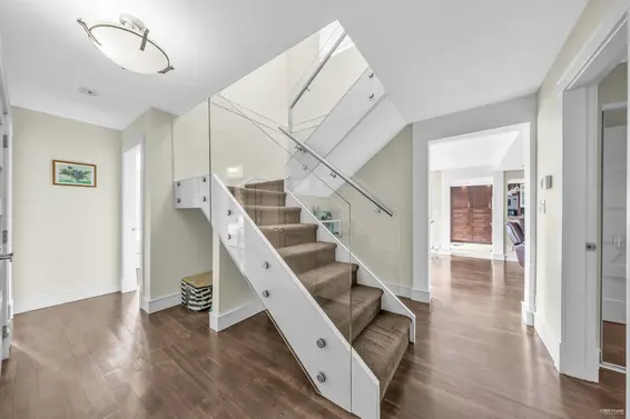 1239 Shavington Street, North Vancouver For Sale - image 27