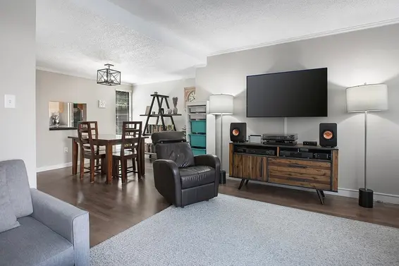 21 230 West 14th Street, North Vancouver For Sale - image 19