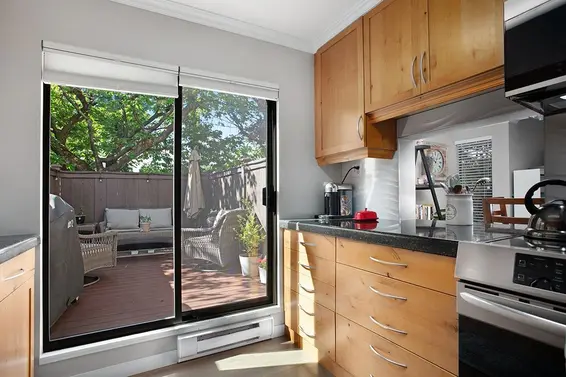 21 230 West 14th Street, North Vancouver For Sale - image 6