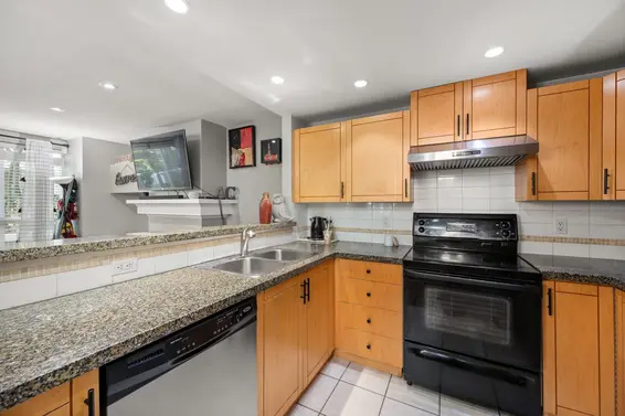 1 1075 Lynn Valley Road, North Vancouver For Sale - image 12