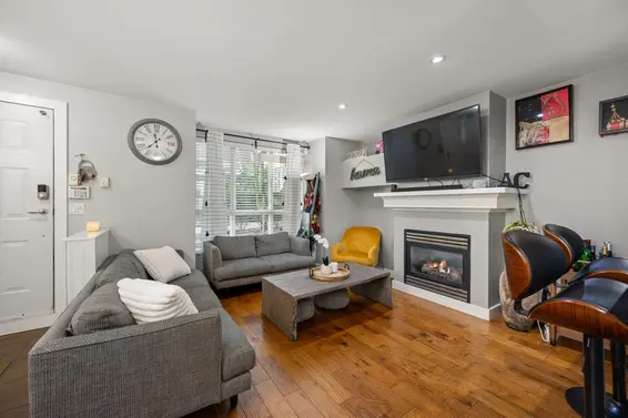 1 1075 Lynn Valley Road, North Vancouver For Sale - image 4