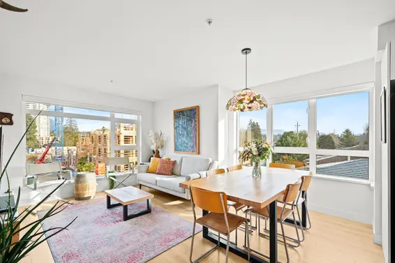 303 1519 Crown Street, North Vancouver