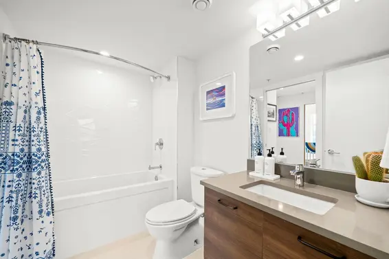 303 1519 Crown Street, North Vancouver For Sale - image 19