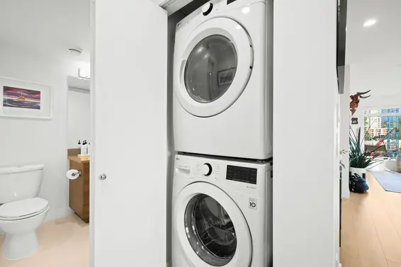 303 1519 Crown Street, North Vancouver For Sale - image 24