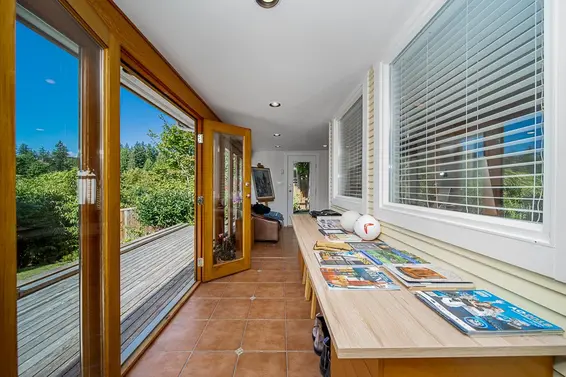 6245 Nelson Avenue, West Vancouver For Sale - image 29