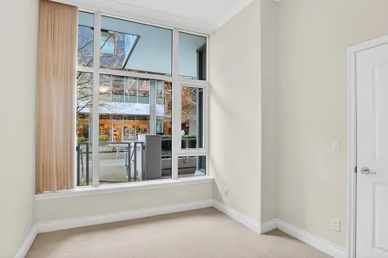 110 175 Victory Ship Way, North Vancouver For Sale - image 12