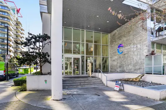 110 175 Victory Ship Way, North Vancouver For Sale - image 26