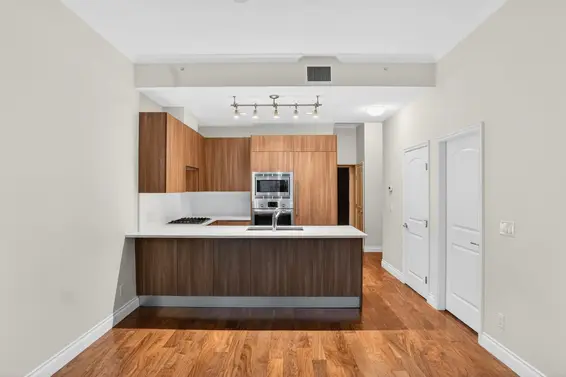 110 175 Victory Ship Way, North Vancouver For Sale - image 5