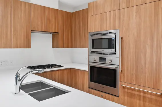 110 175 Victory Ship Way, North Vancouver For Sale - image 7